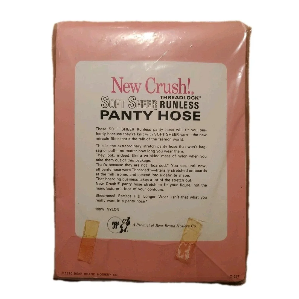 Vtg 1970 NEW CRUSH Soft Sheer Pantyhose Size A‎ Petite SMOKE Bear Brand Hosiery